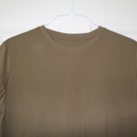 Aha Active, Large, New, Never worn, Olive t-shirt, curved hem - Picture 3 of 5